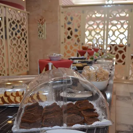 Ξενοδοχείο Megas 3*